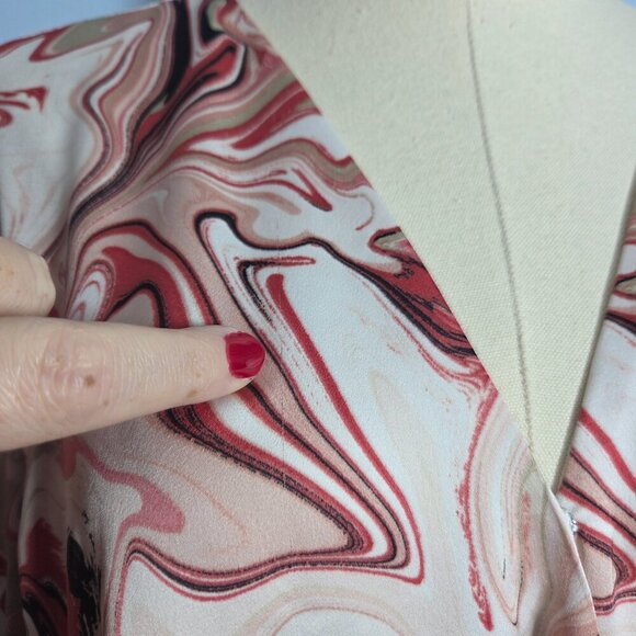 Vince Camuto 2X Pinky Red Black Swirls V Neck Longsleeve Ruffled Dressy Blouse - Picture 8 of 10